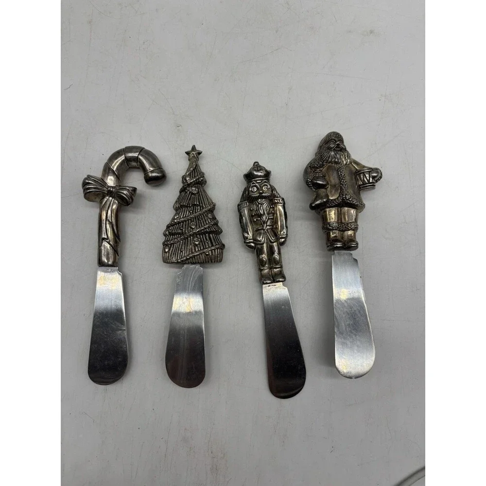 Christmas Charcuterie Spreaders 4 Holiday Wallace Silversmiths Silverplate Santa